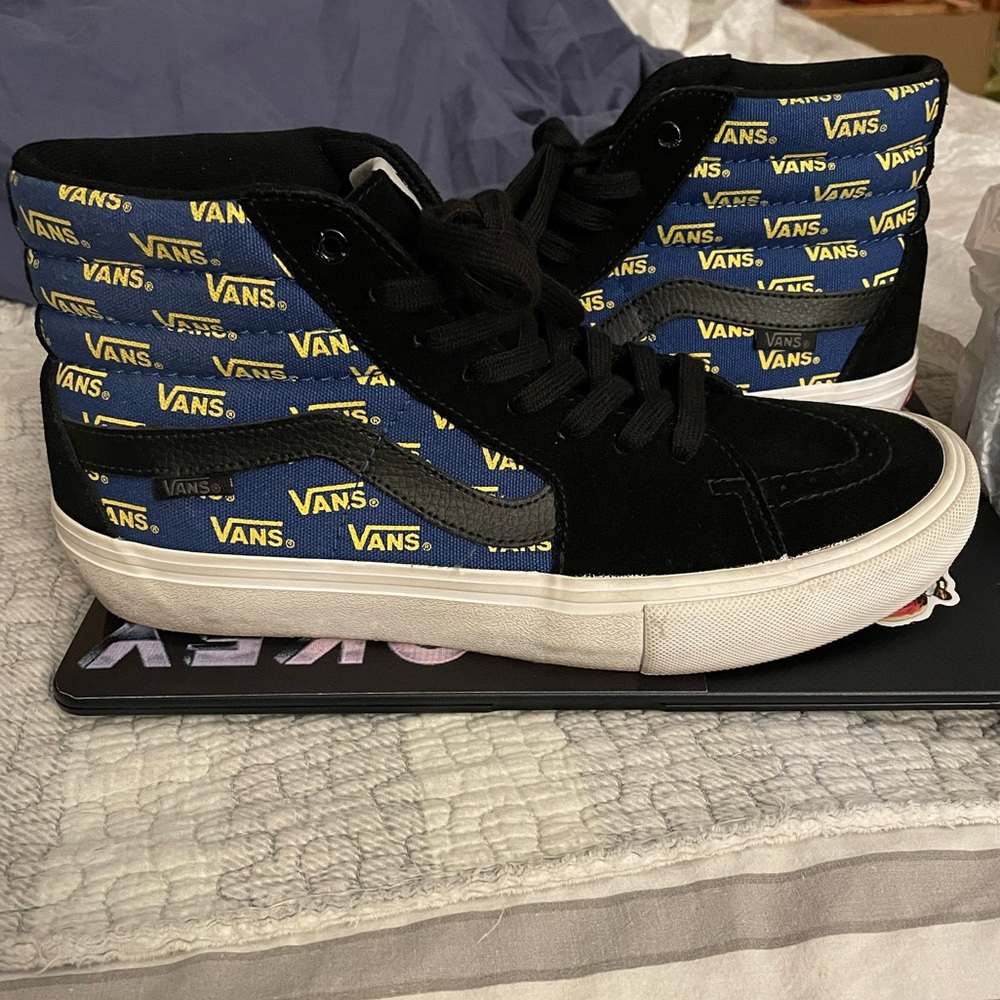 Vans Off The Wall Size 9